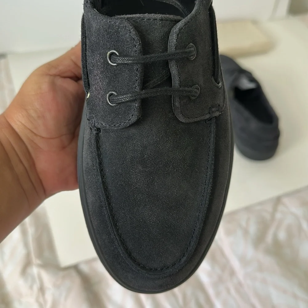 Zara Men's Blue Boat Leather and Suede Finish Shoes